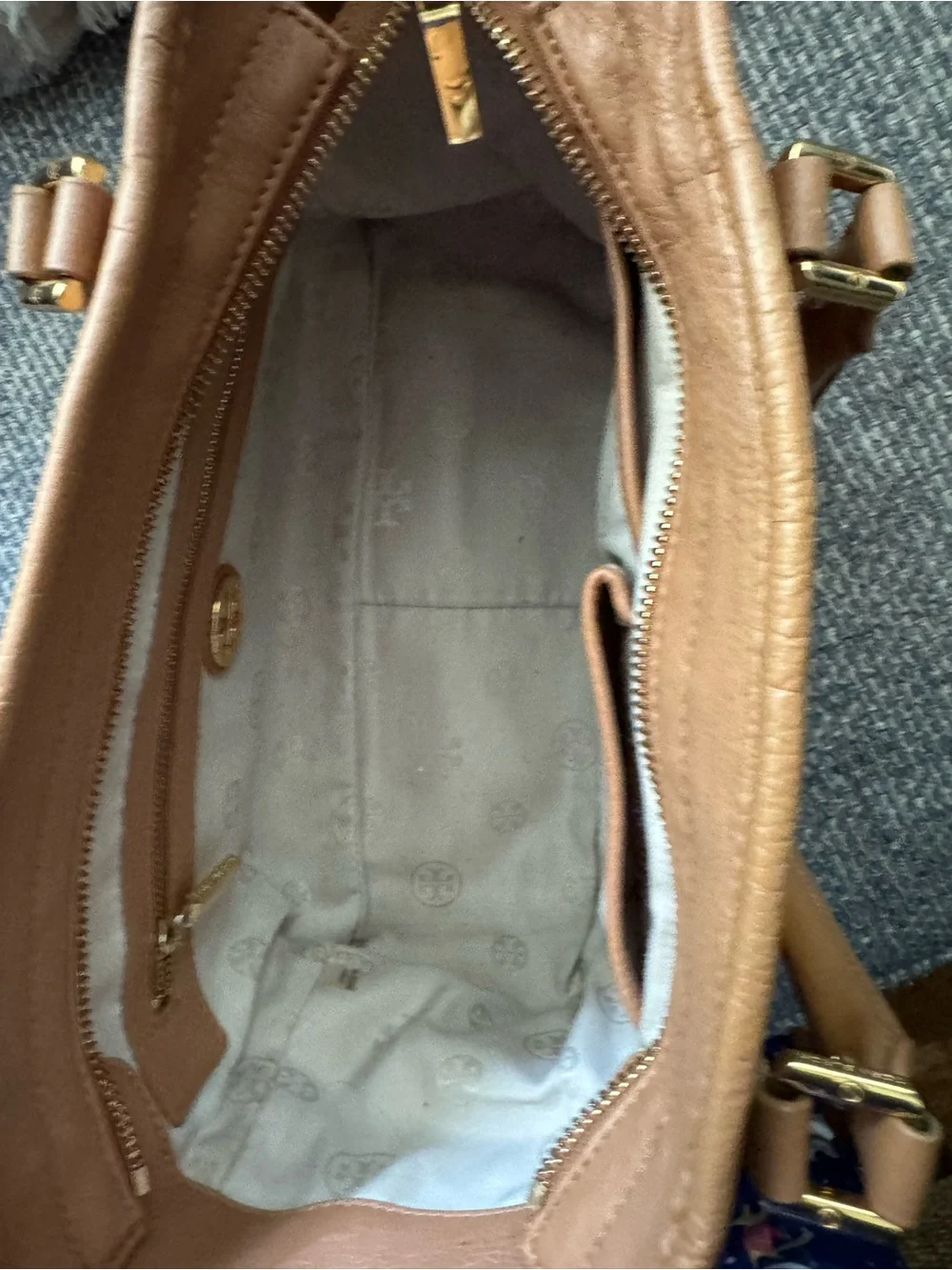Tory Burch Amanda Mini Satchel Tan Camel Leather Gold Logo Handbag
